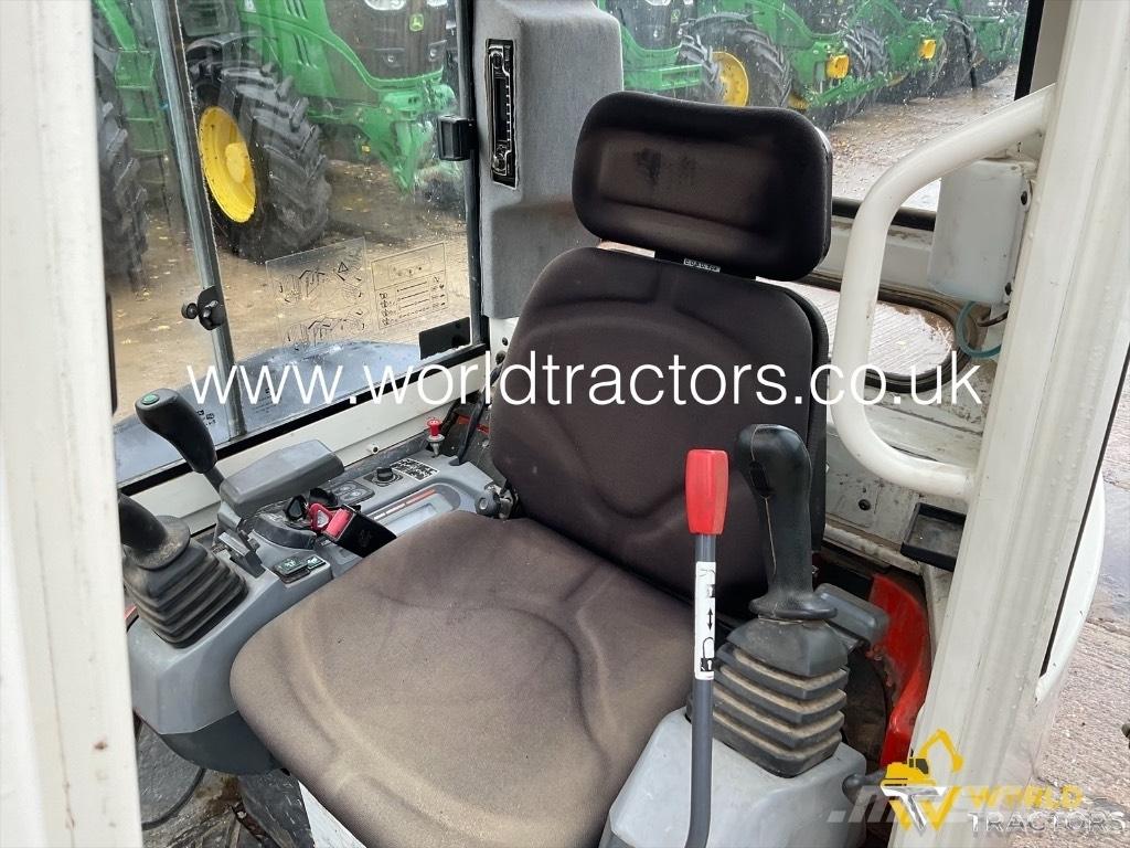 Kubota U 35-3 A ミニ油圧ショベル 7t以下（ミニユンボ・ミニディガー）