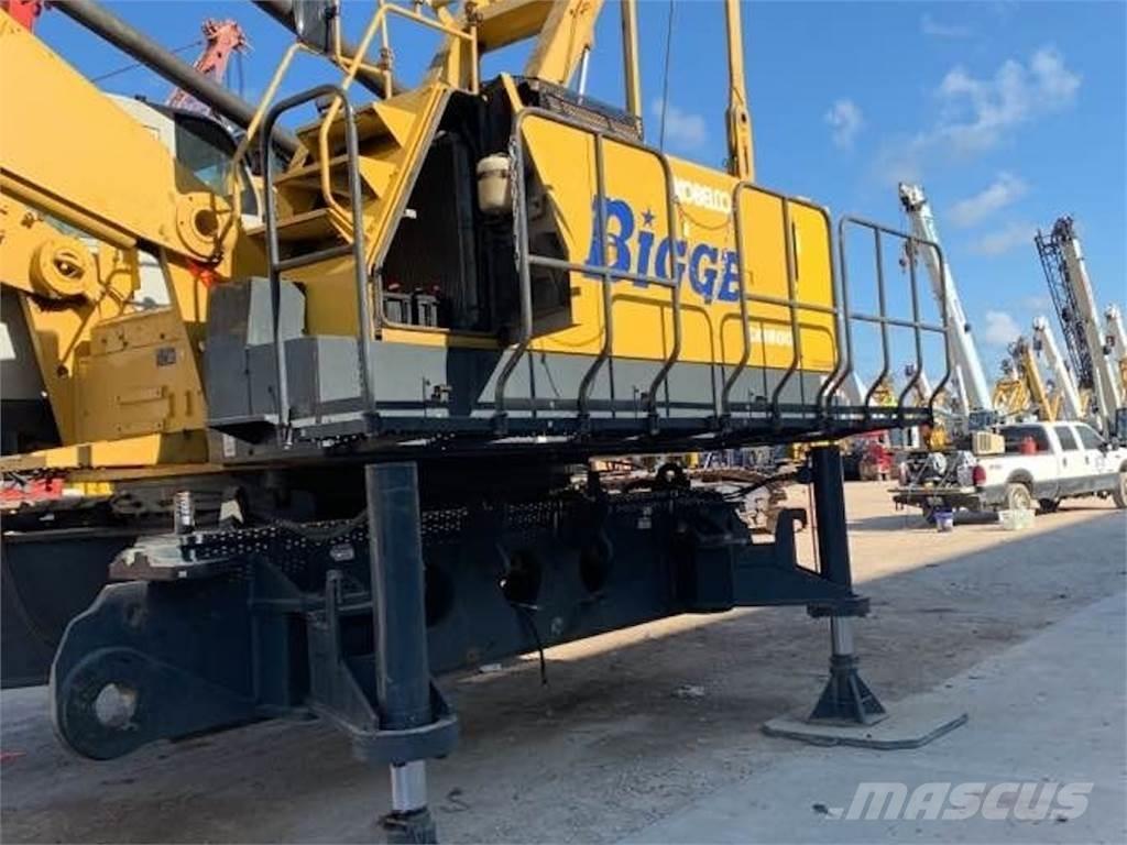 Kobelco CK1600 クローラクレーン