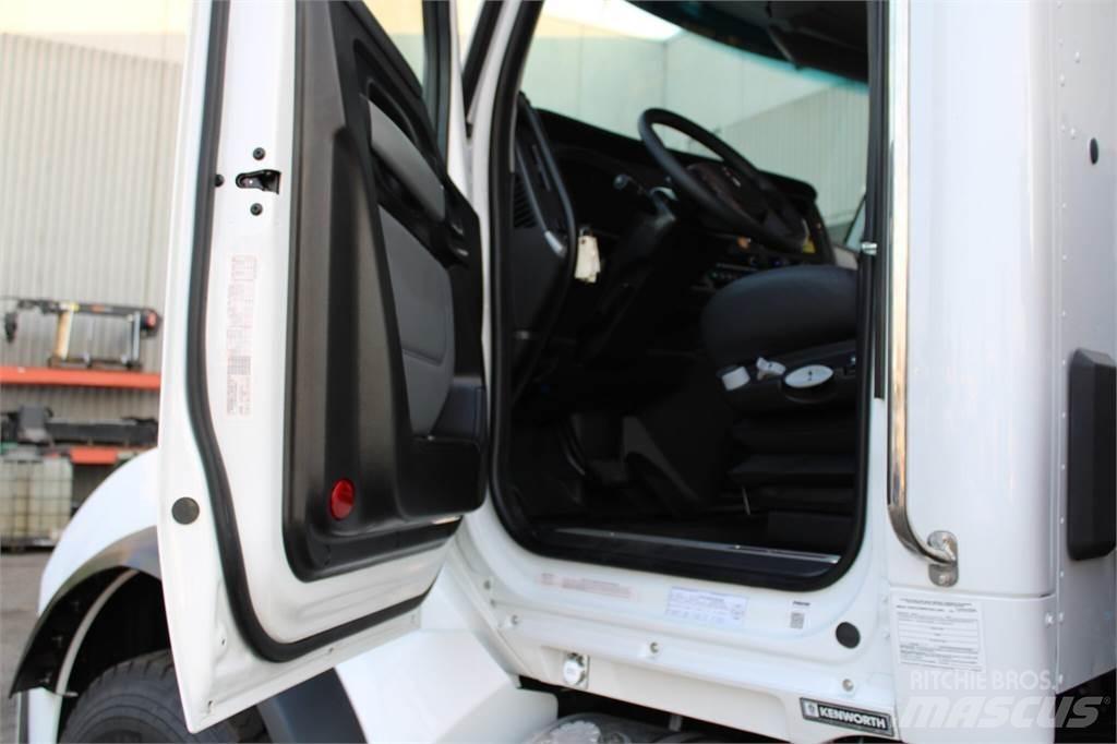 BIK HL 70T クレーントラック、ユニック車