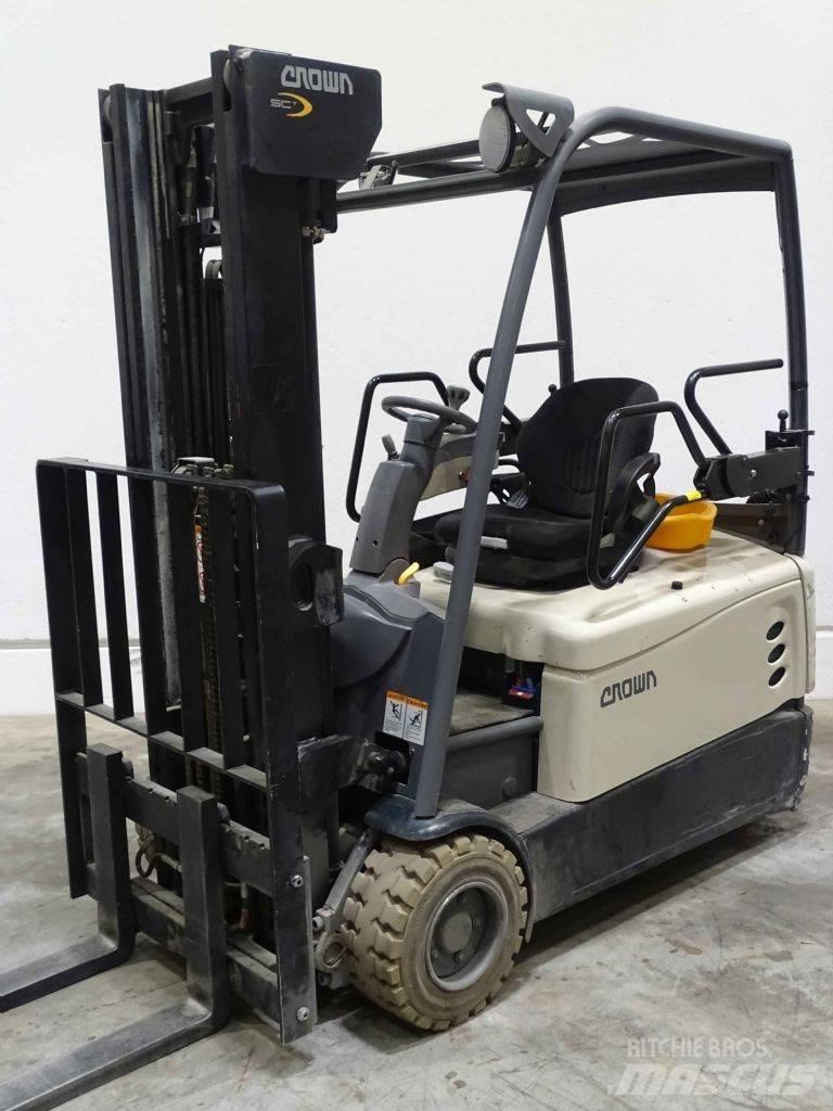 Crown SCT6060-2.0 バッテリーフォークリフト