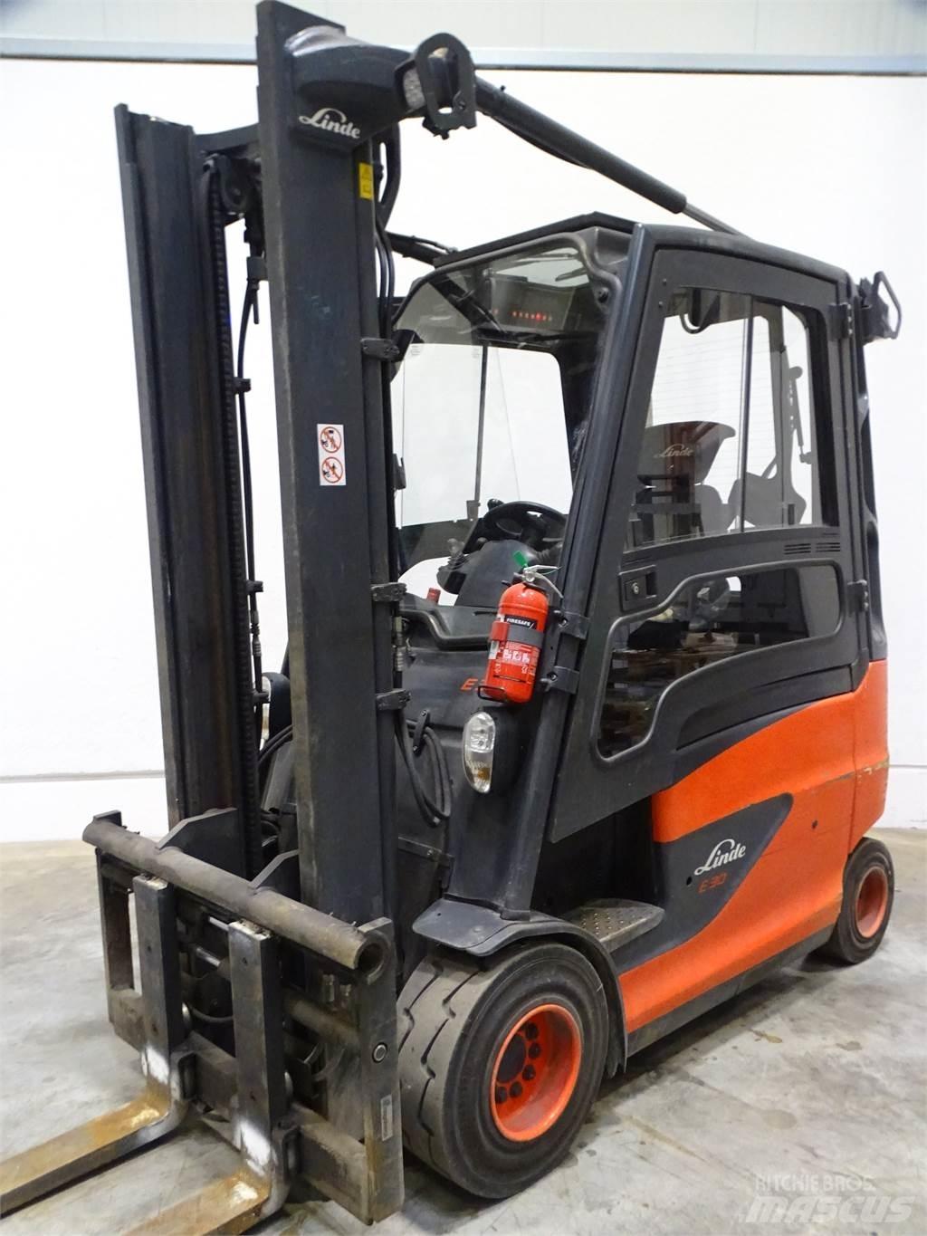 Linde E30HL バッテリーフォークリフト