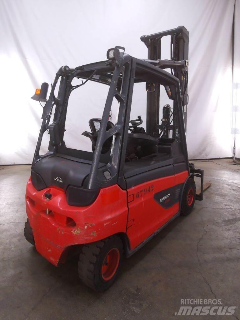 Linde E30L-01 バッテリーフォークリフト