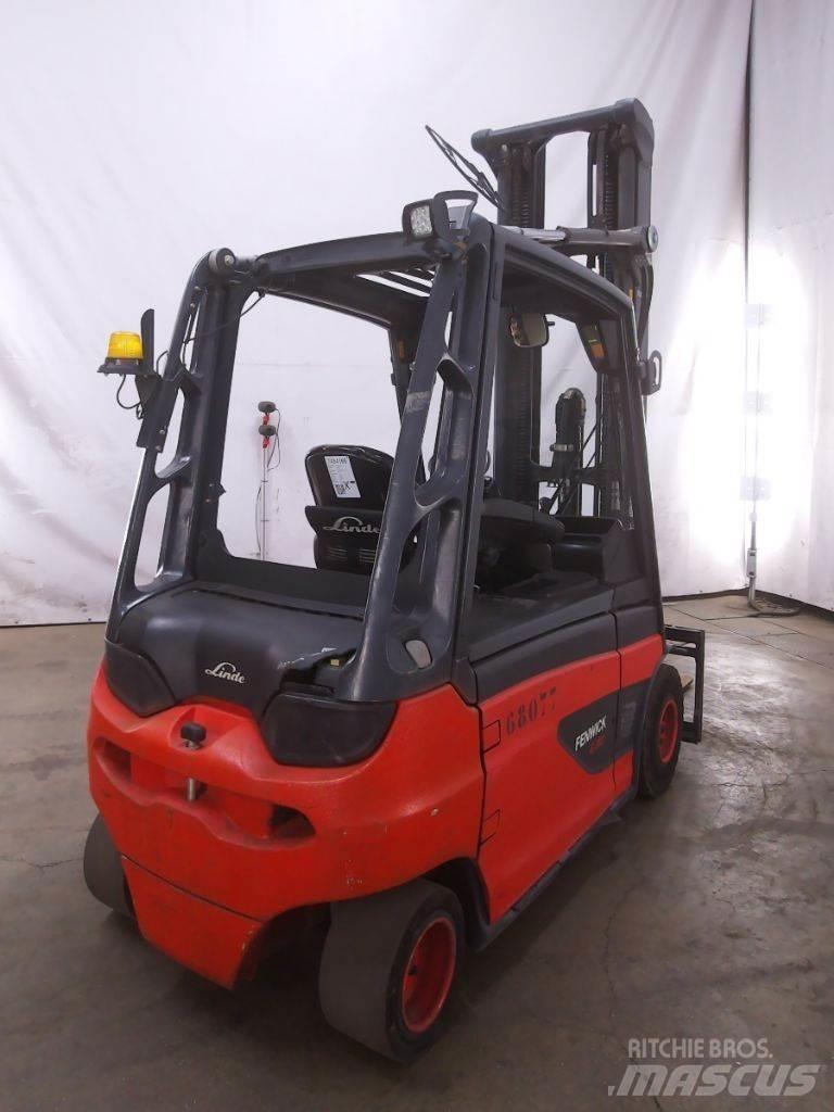 Linde E30L-01 バッテリーフォークリフト