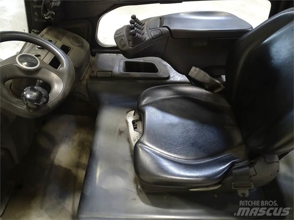 Linde E35L バッテリーフォークリフト