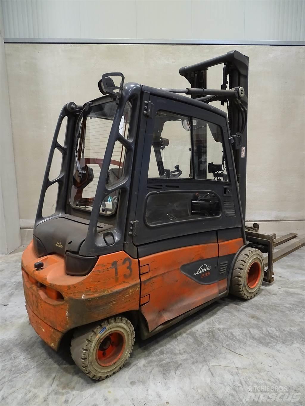 Linde E35L-01 バッテリーフォークリフト