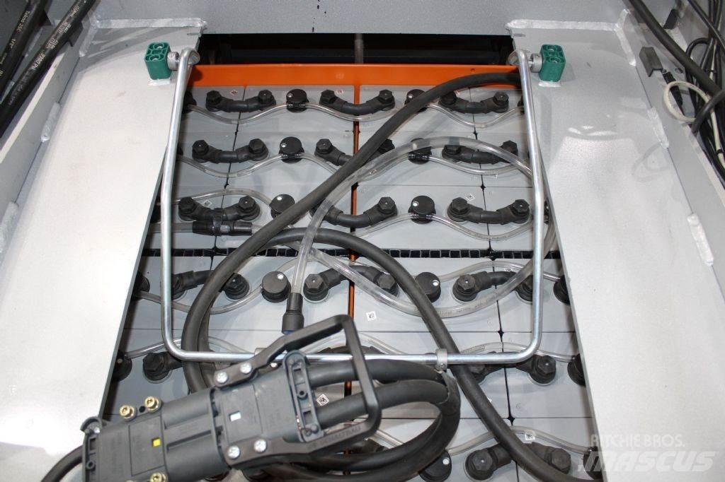 Still EK-X48 高型オーダーピッカー