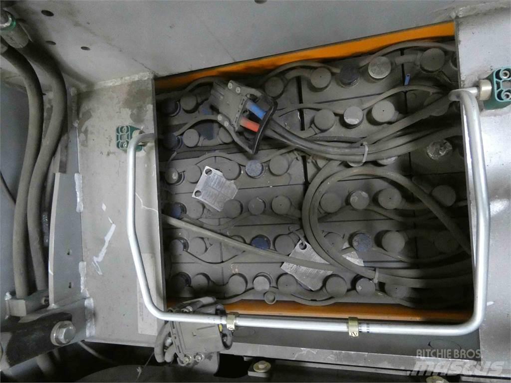 Still EK-X48 高型オーダーピッカー