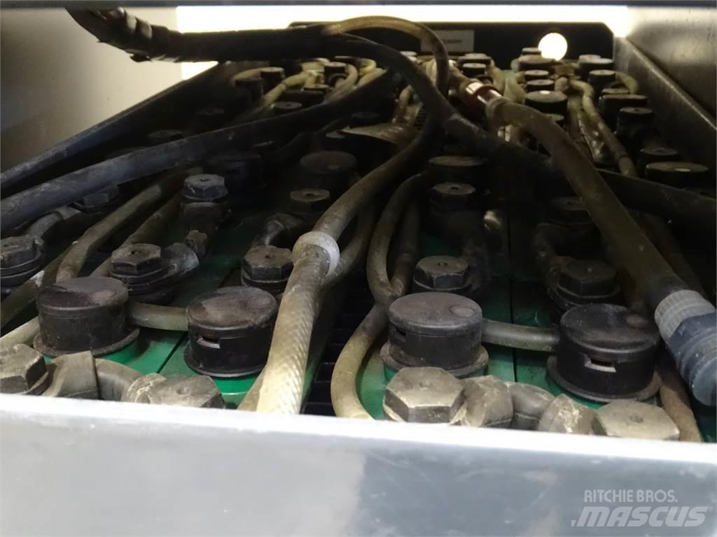 Still EK12I 高型オーダーピッカー