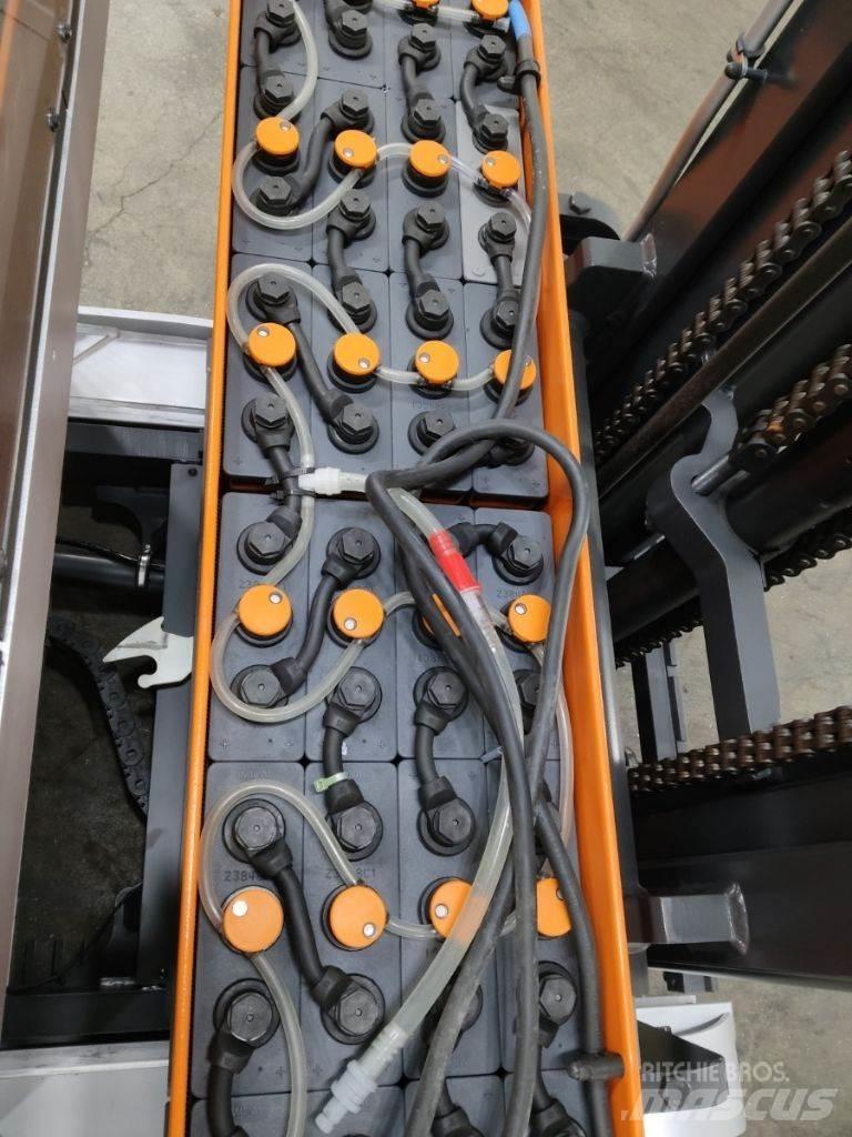 Still FM-X14 リーチフォークリフト