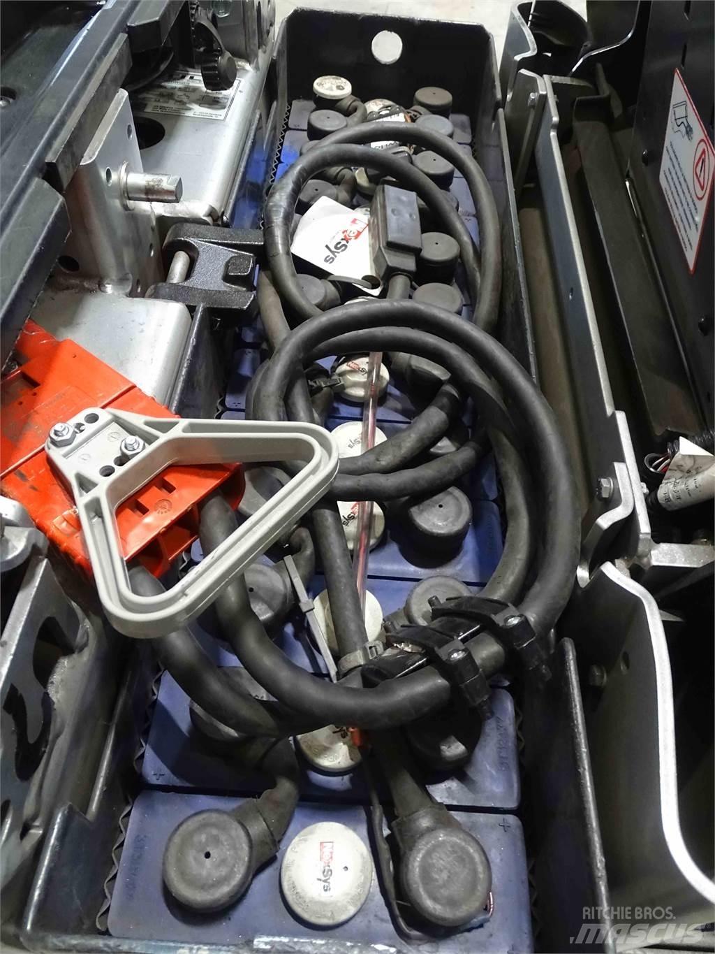 Still LTX50 トーイングトラック