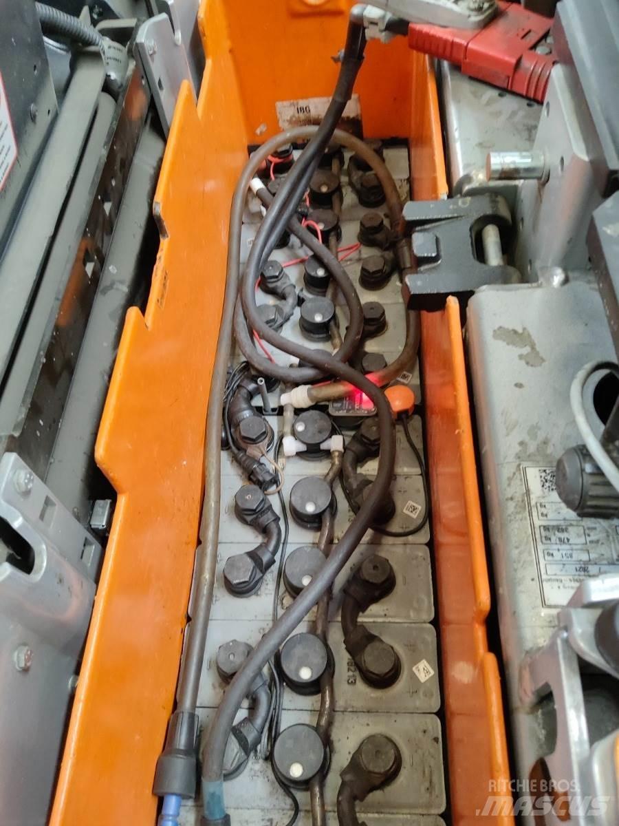 Still LTX50 トーイングトラック