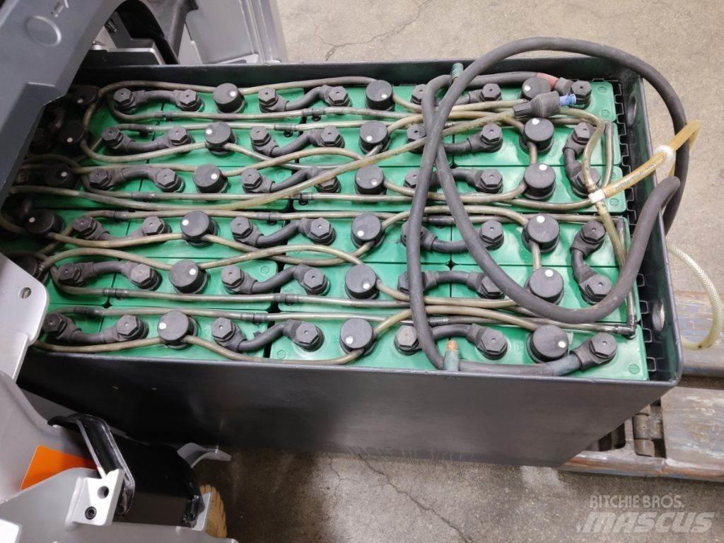 Still LTX70 トーイングトラック