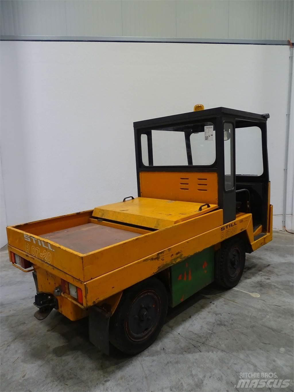 Still R07-20 トーイングトラック