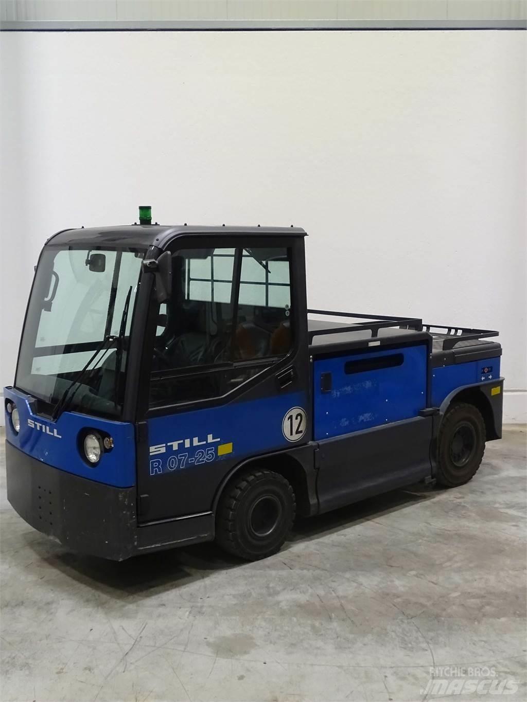 Still R07-25 トーイングトラック