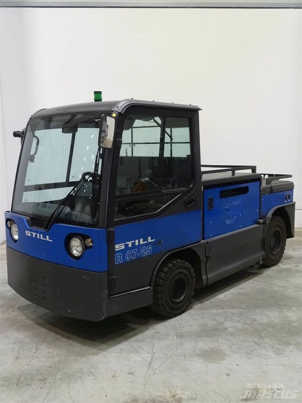 Still R07-25 トーイングトラック