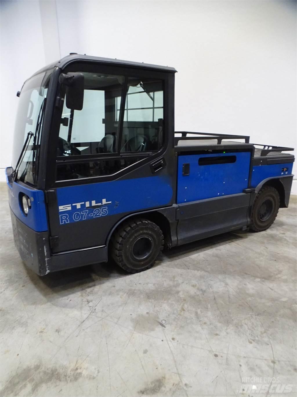 Still R07-25 トーイングトラック