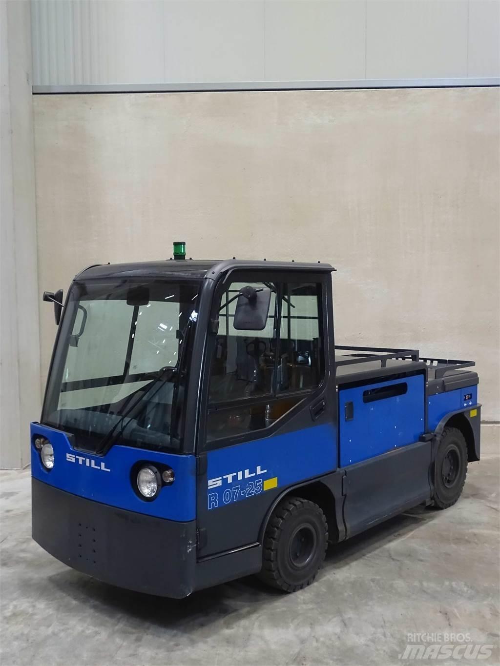 Still R07-25 トーイングトラック