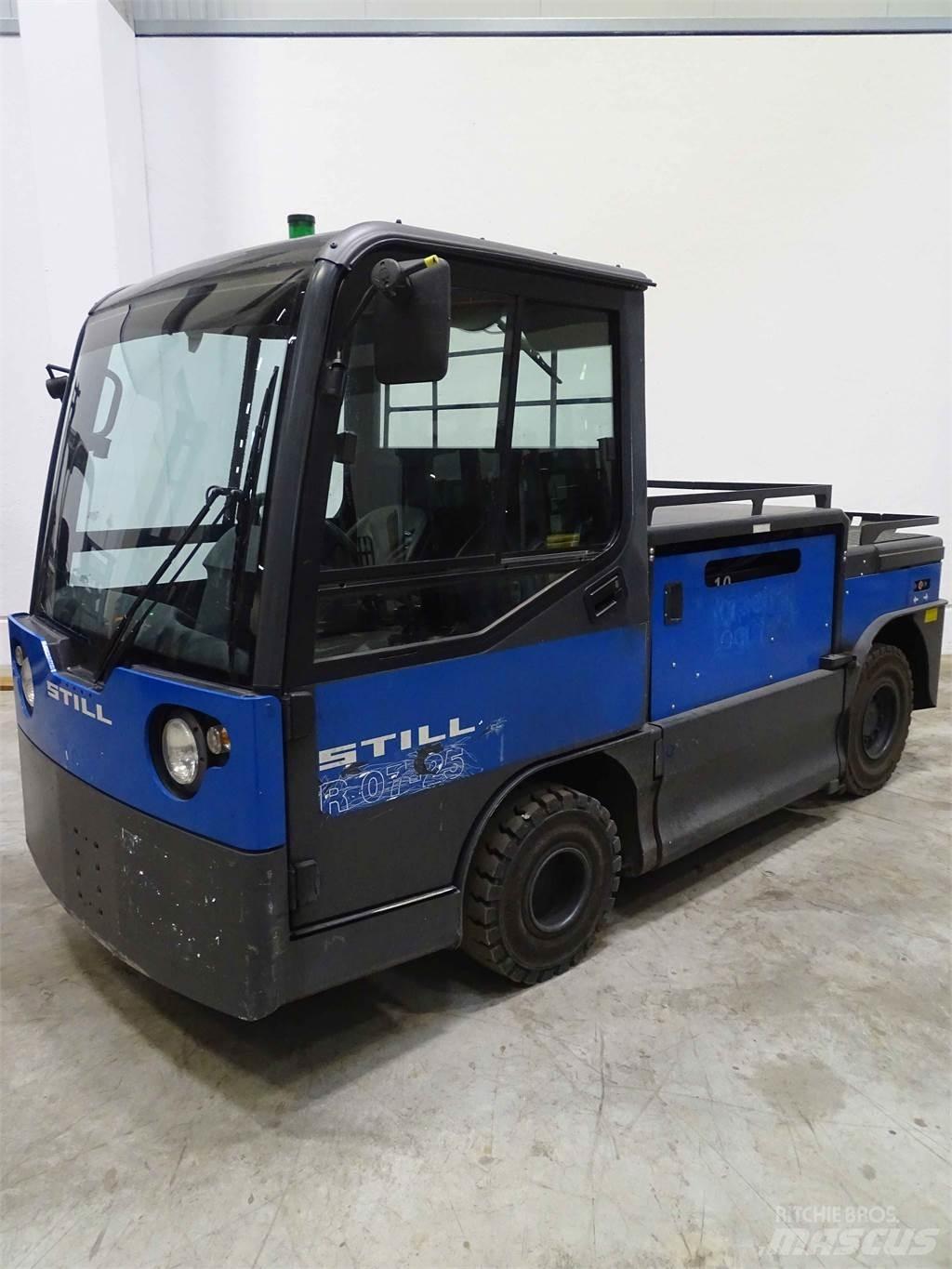 Still R07-25 トーイングトラック