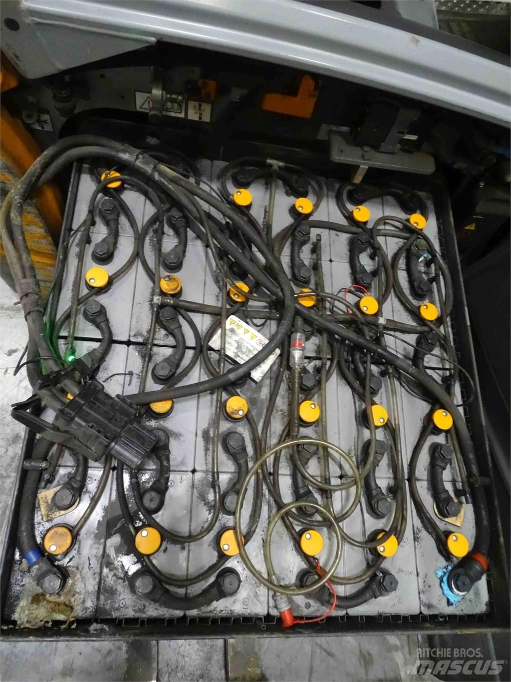 Still RX20-20L バッテリーフォークリフト