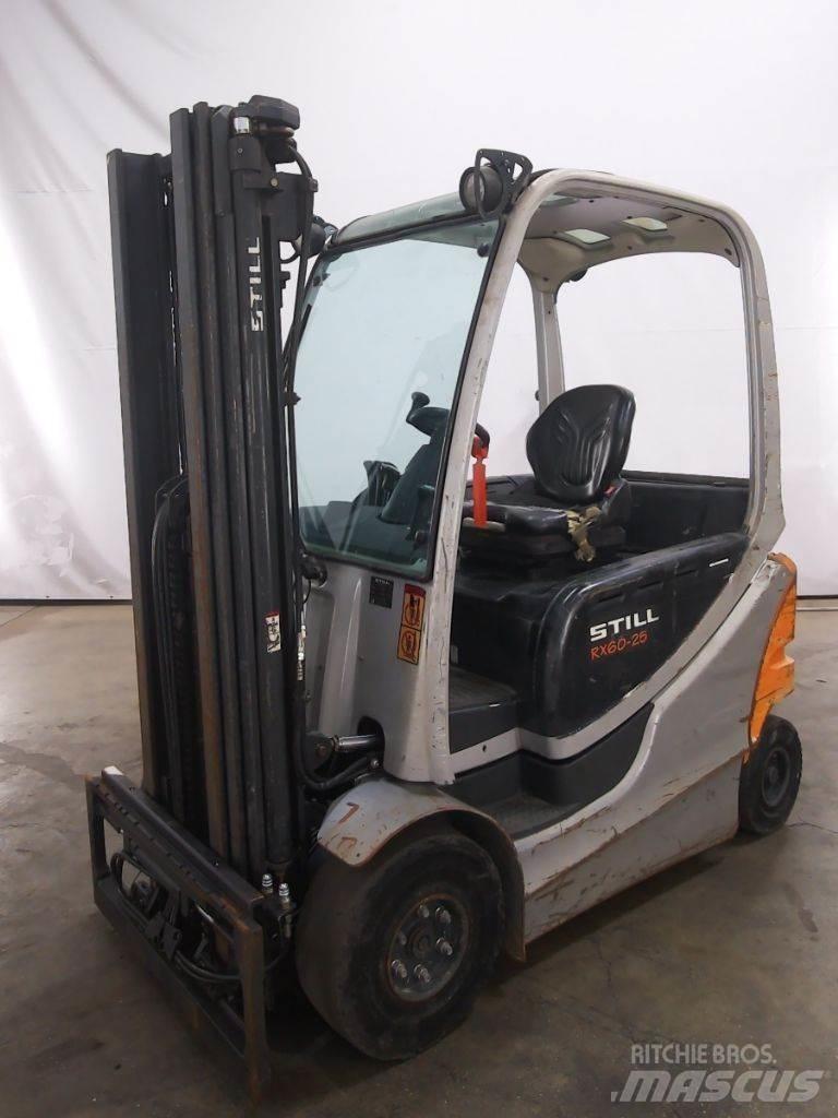 Still RX60-25 バッテリーフォークリフト