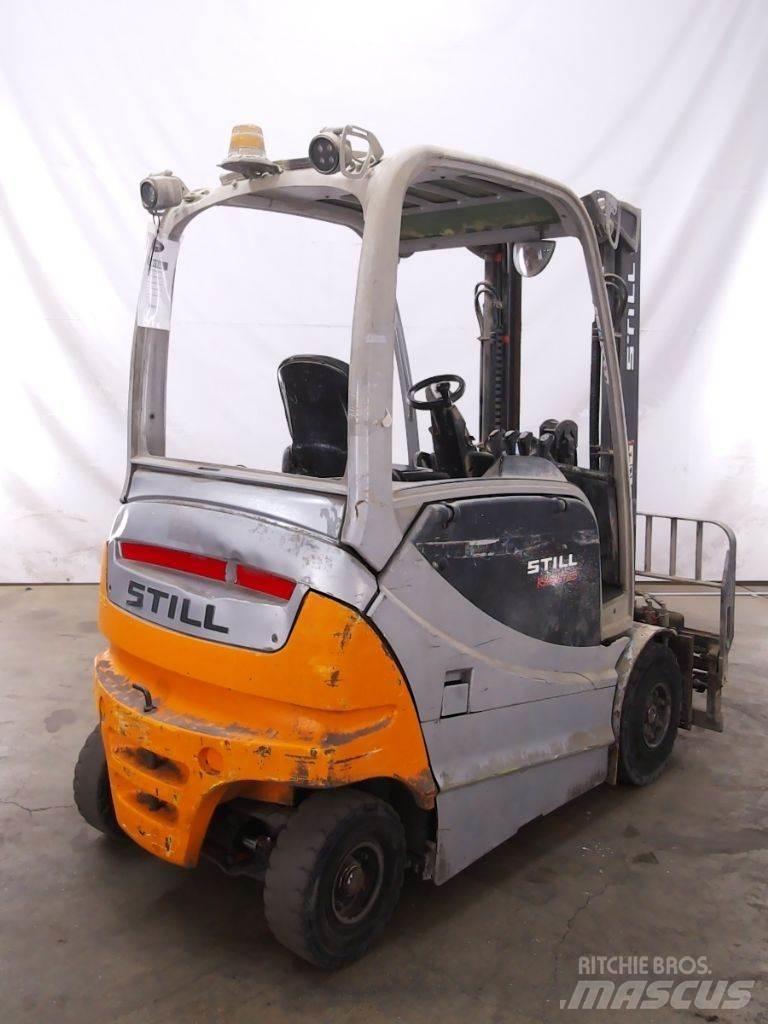Still RX60-25 バッテリーフォークリフト