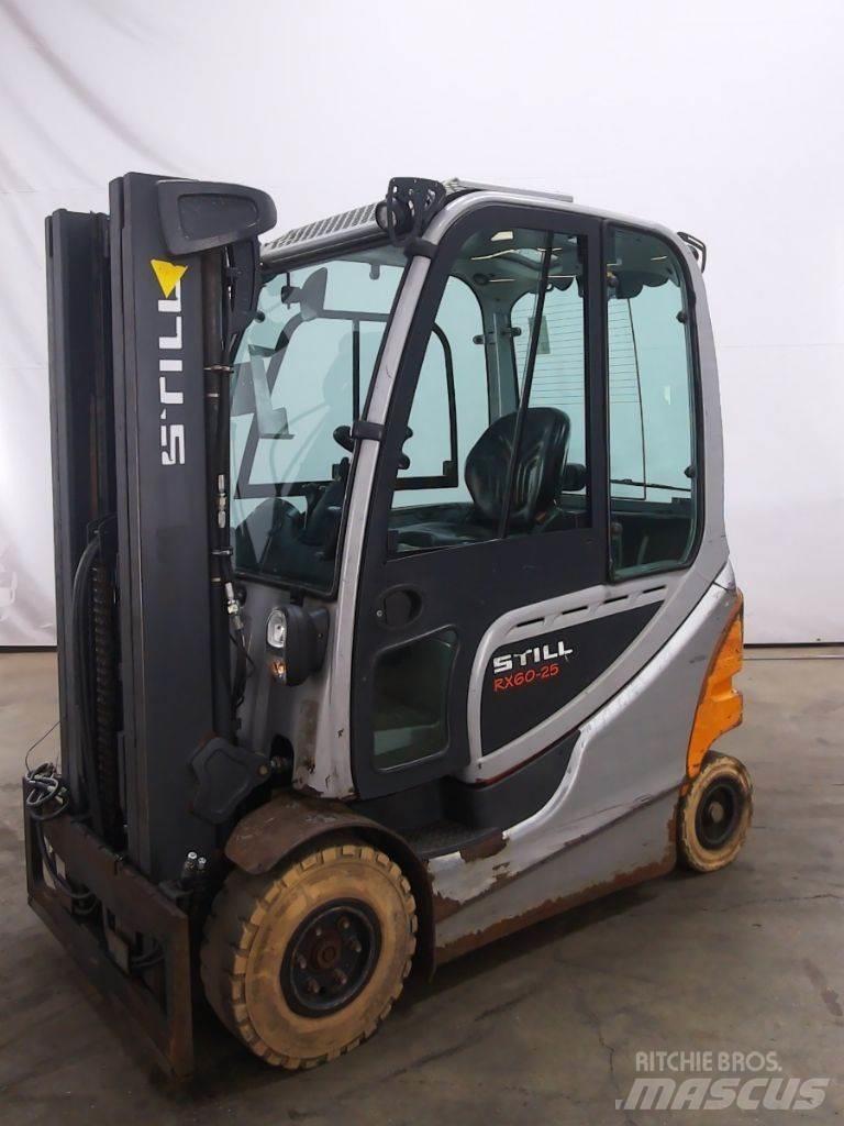 Still RX60-25 バッテリーフォークリフト