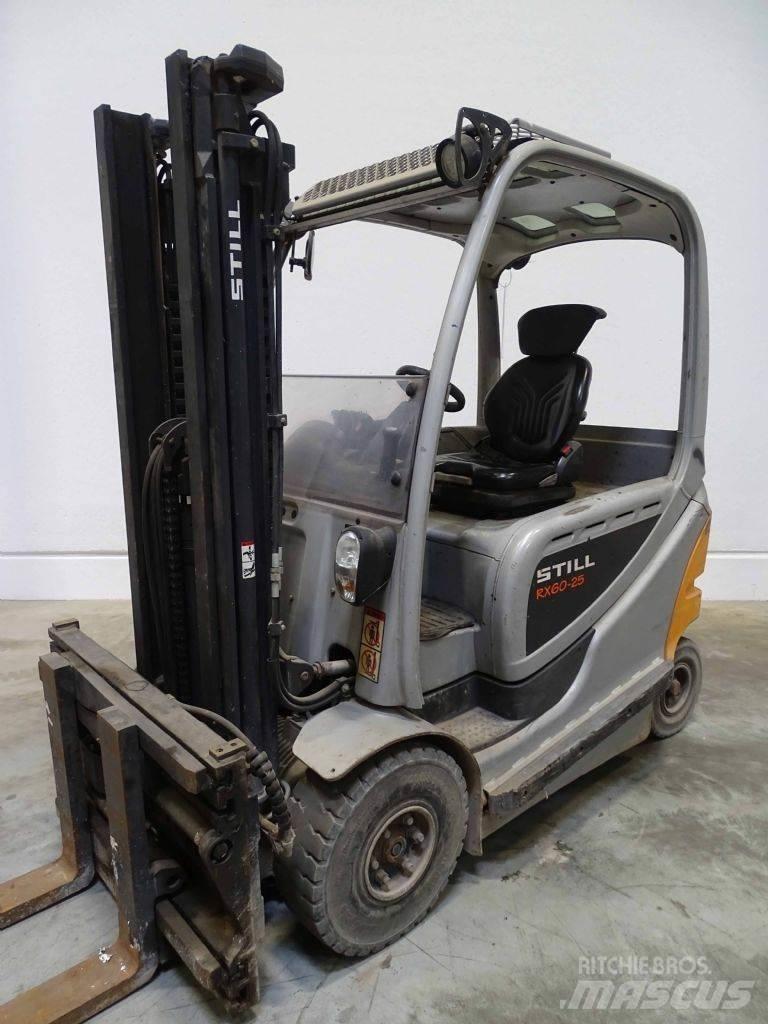 Still RX60-25 バッテリーフォークリフト