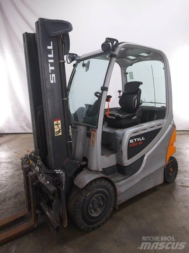 Still RX60-25 バッテリーフォークリフト