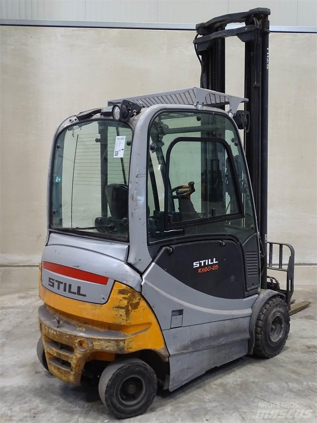 Still RX60-25 バッテリーフォークリフト