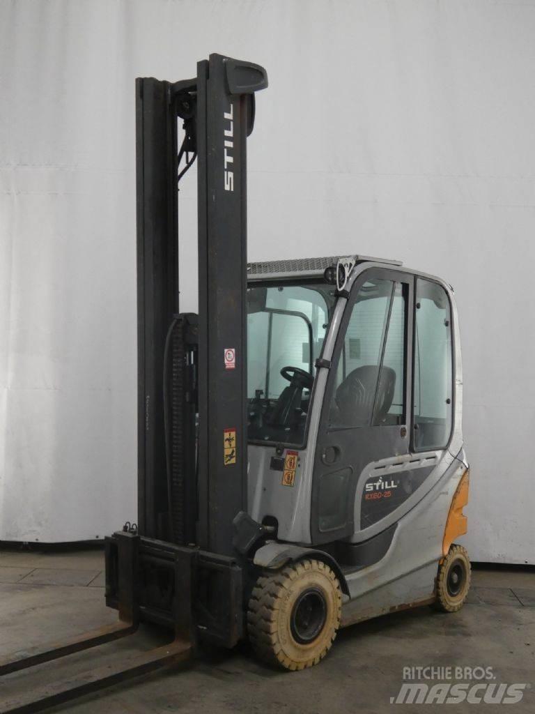 Still RX60-25 バッテリーフォークリフト