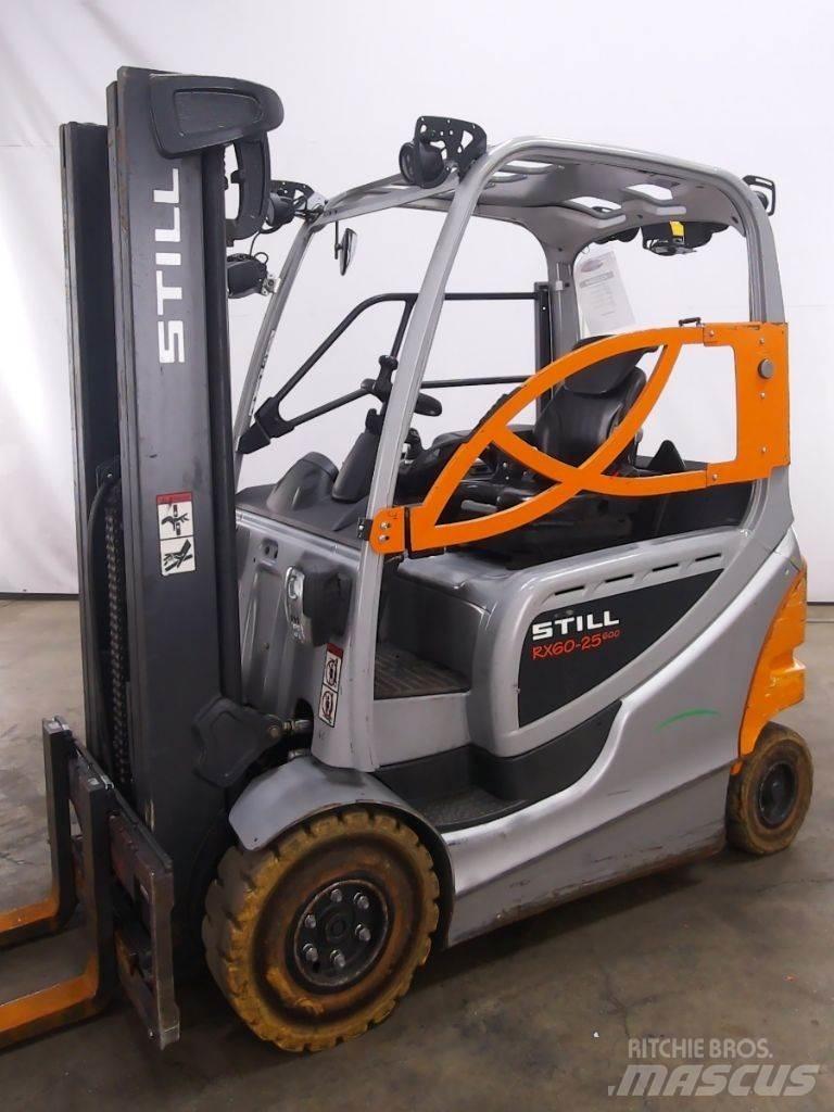 Still RX60-25/600 バッテリーフォークリフト