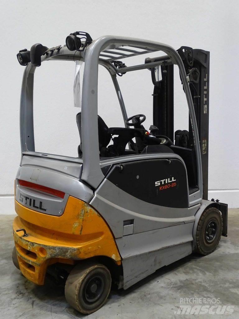 Still RX60-25/600 バッテリーフォークリフト
