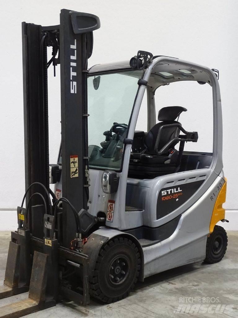 Still RX60-25/600 バッテリーフォークリフト