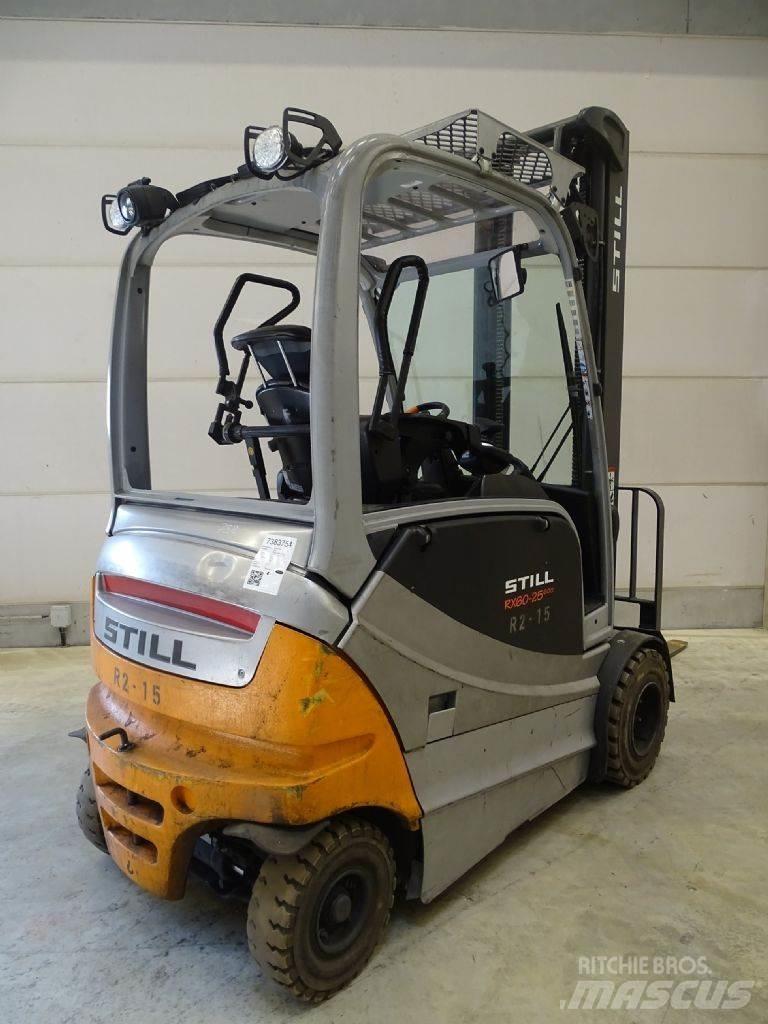 Still RX60-25/600 バッテリーフォークリフト
