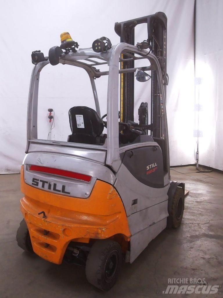Still RX60-25/600 バッテリーフォークリフト
