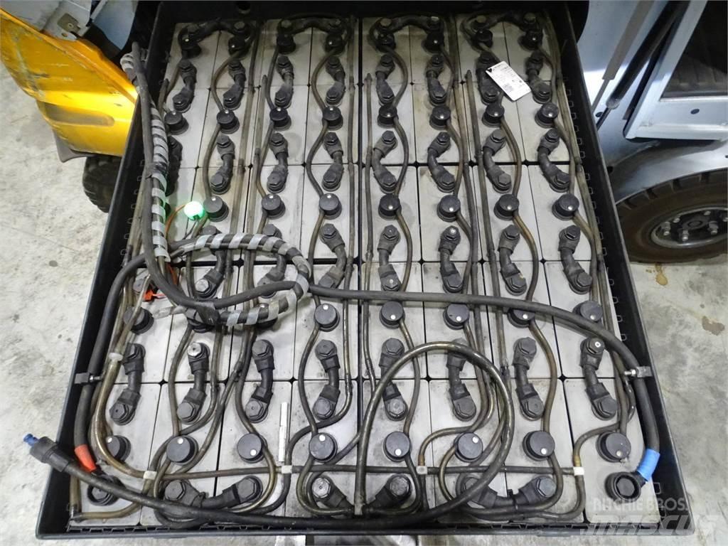 Still RX60-25L バッテリーフォークリフト