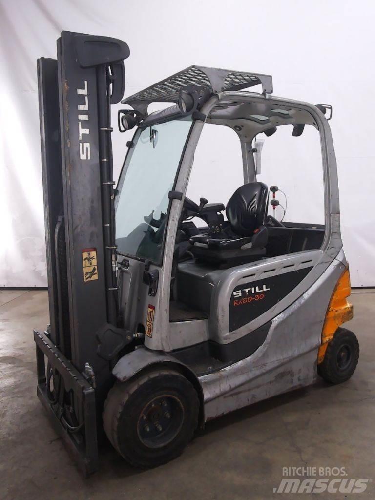 Still RX60-30 バッテリーフォークリフト