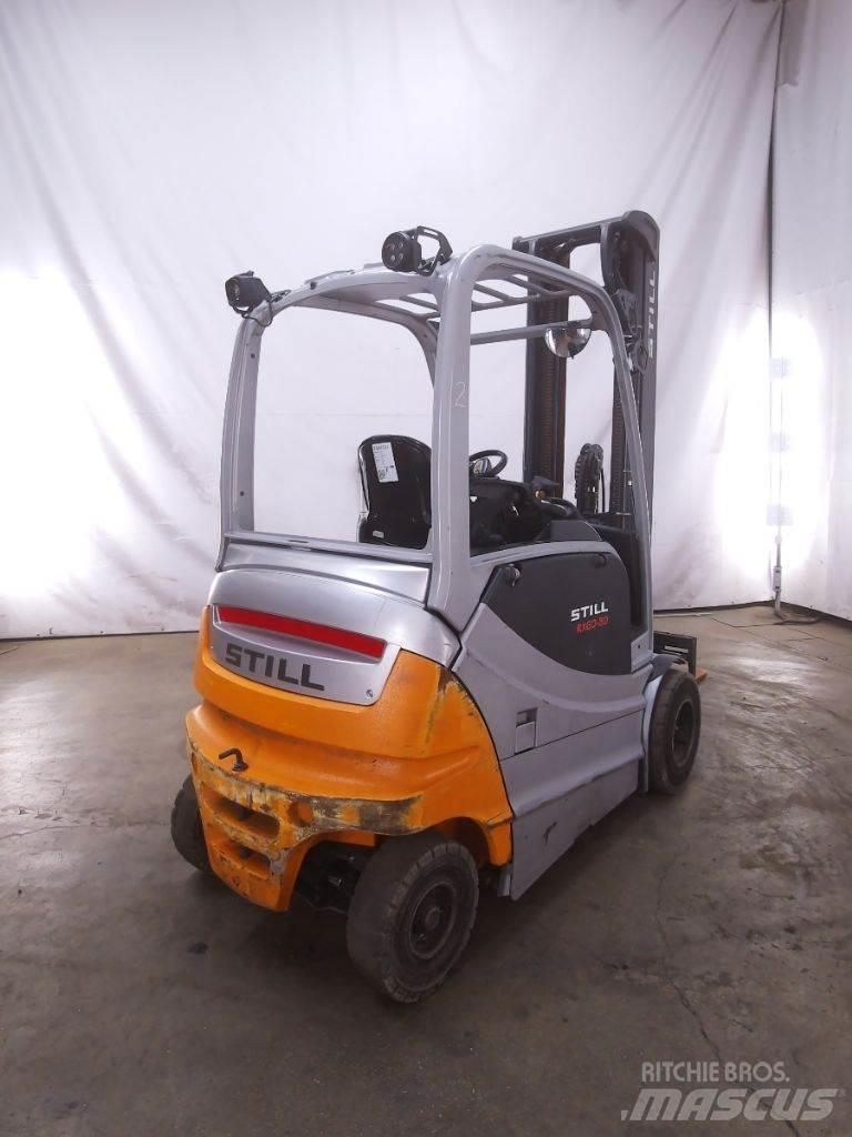 Still RX60-30 バッテリーフォークリフト
