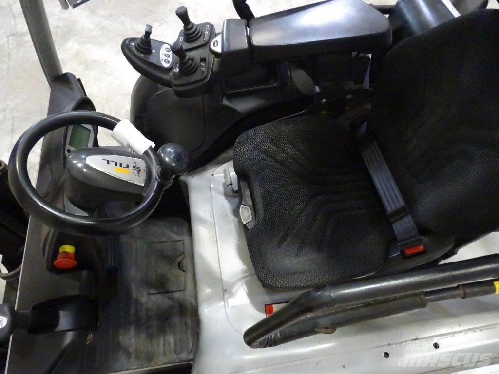 Still RX60-30 バッテリーフォークリフト
