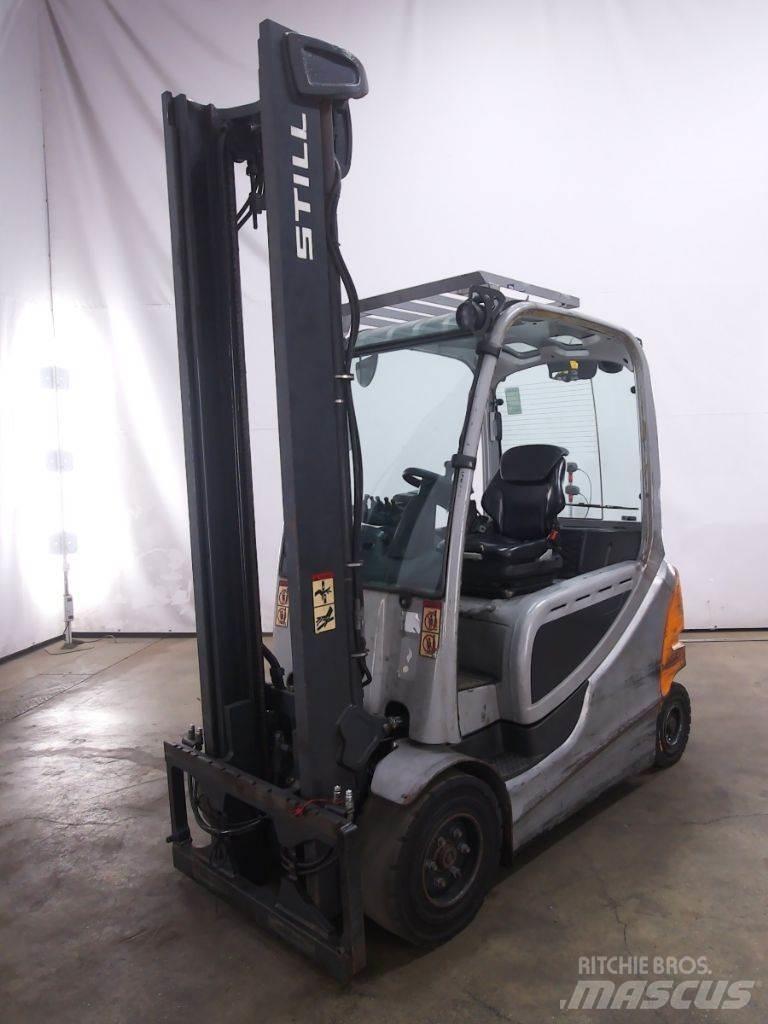 Still RX60-30L バッテリーフォークリフト