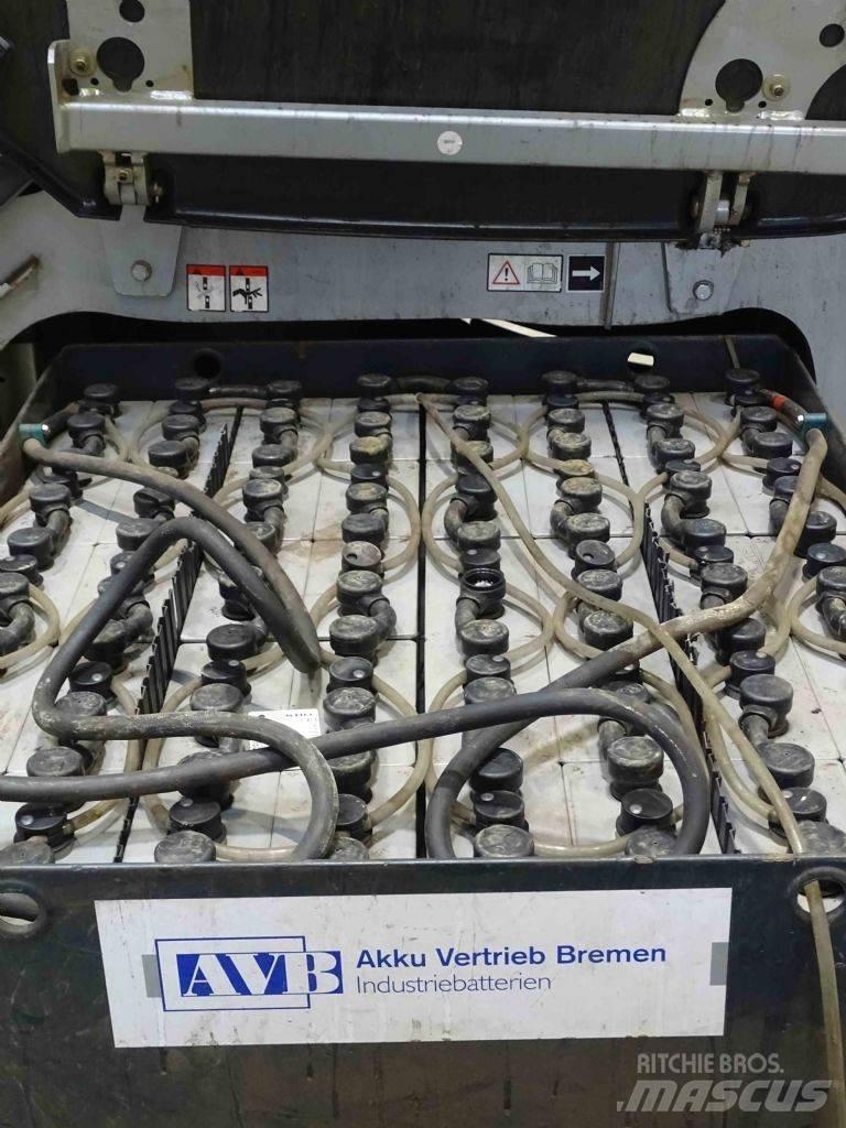 Still RX60-30L バッテリーフォークリフト