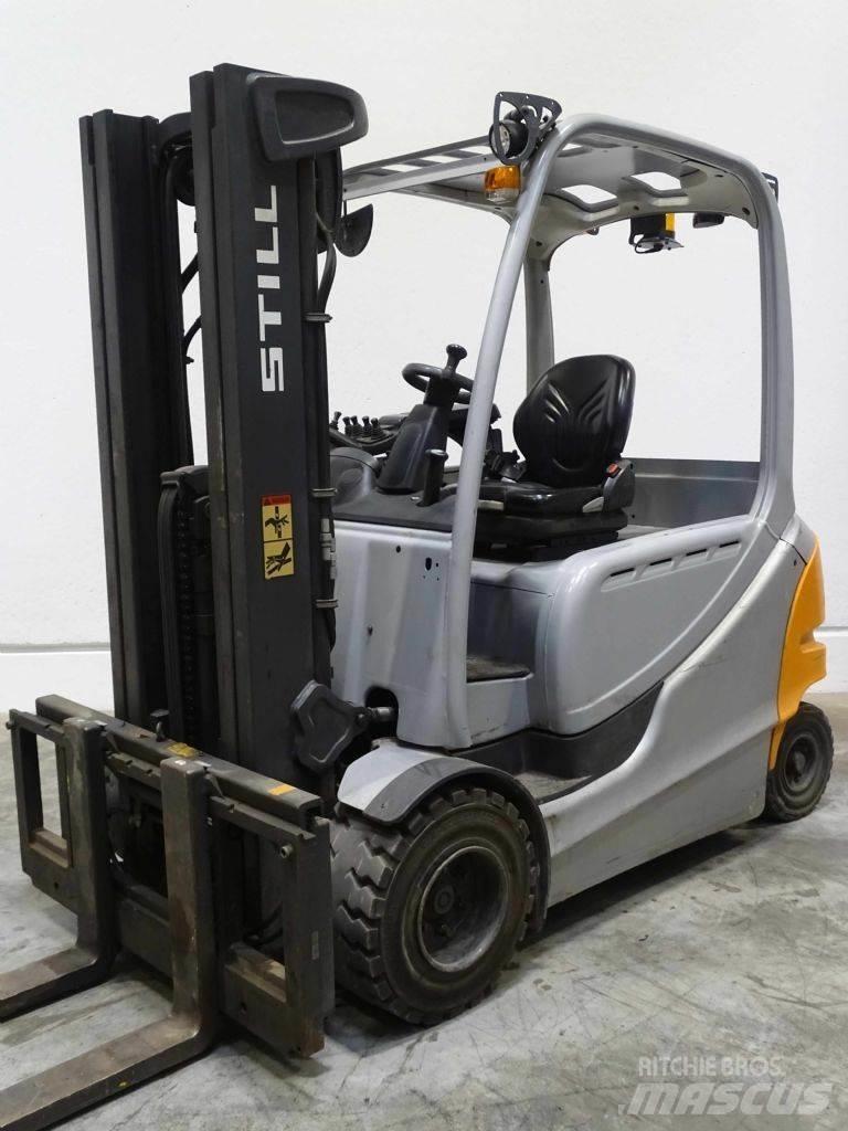 Still RX60-35 バッテリーフォークリフト