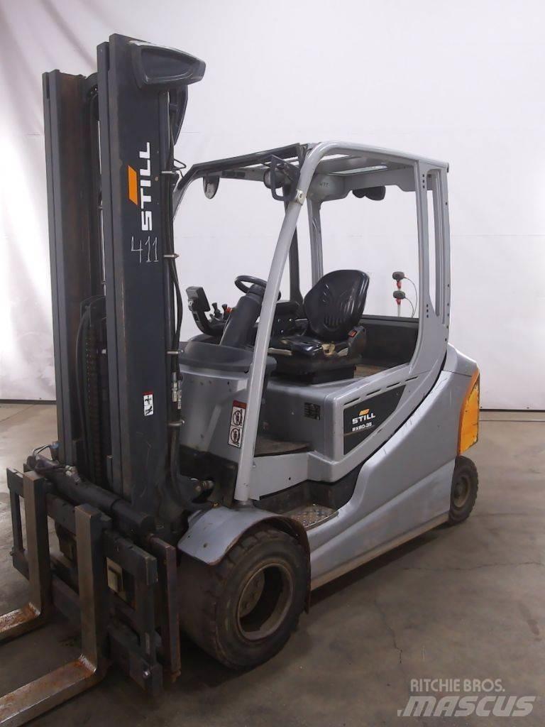Still RX60-35 バッテリーフォークリフト