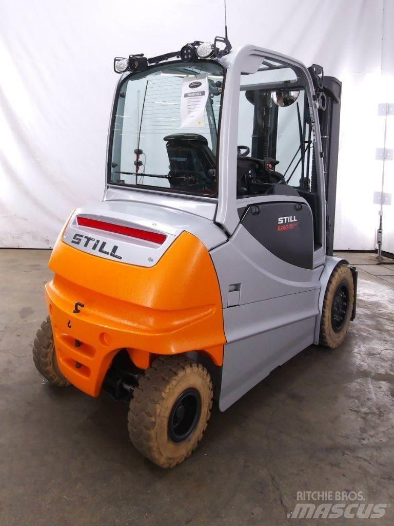 Still RX60-35/600 バッテリーフォークリフト