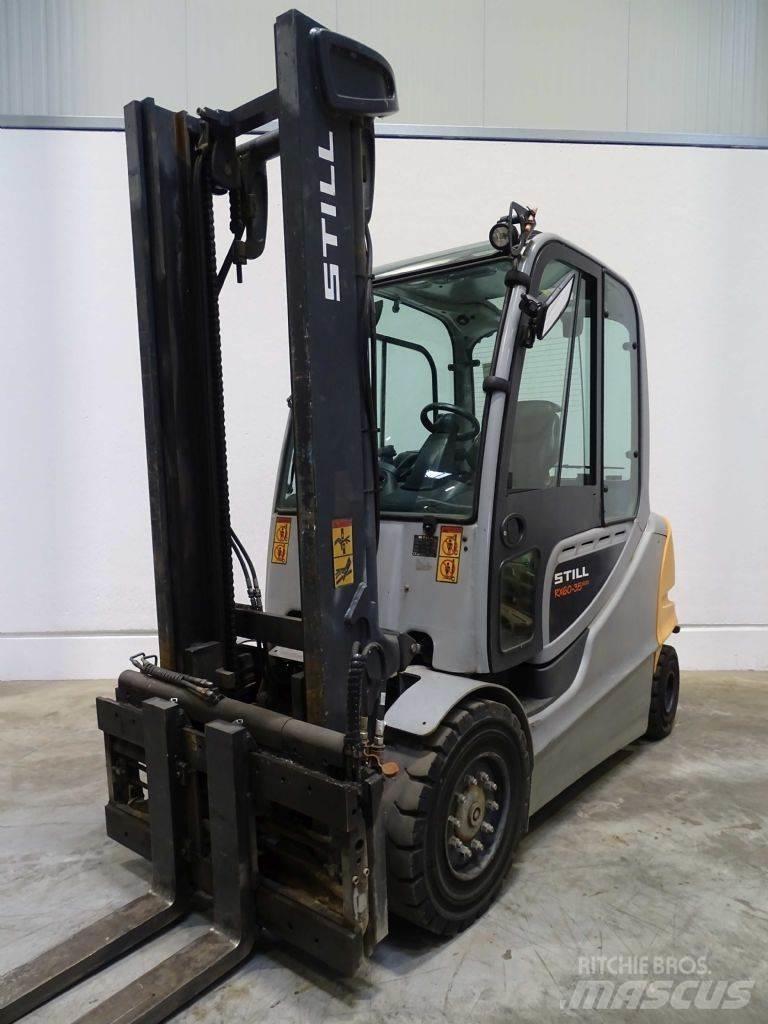 Still RX60-35/600 バッテリーフォークリフト