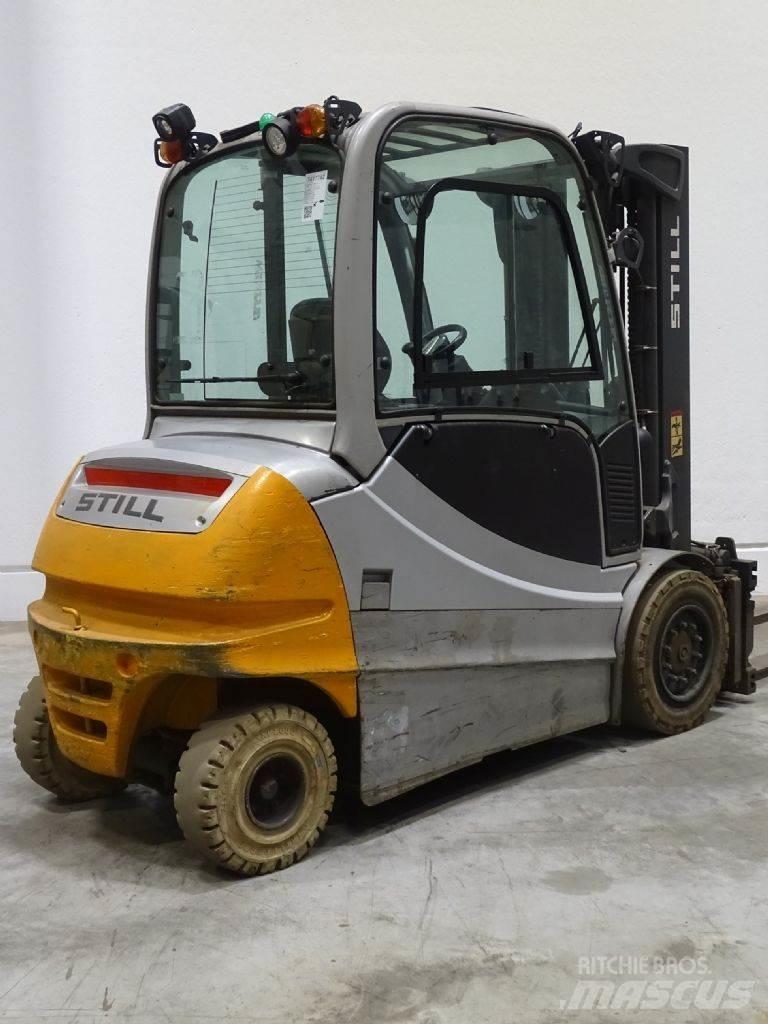 Still RX60-45 バッテリーフォークリフト