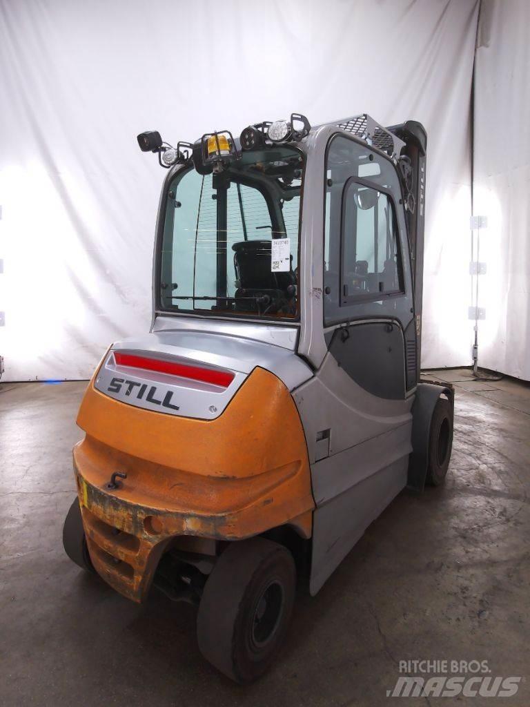 Still RX60-45 バッテリーフォークリフト