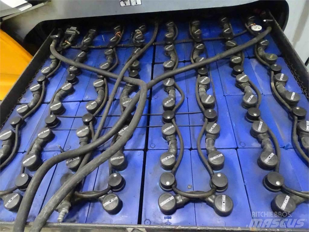 Still RX60-45 バッテリーフォークリフト