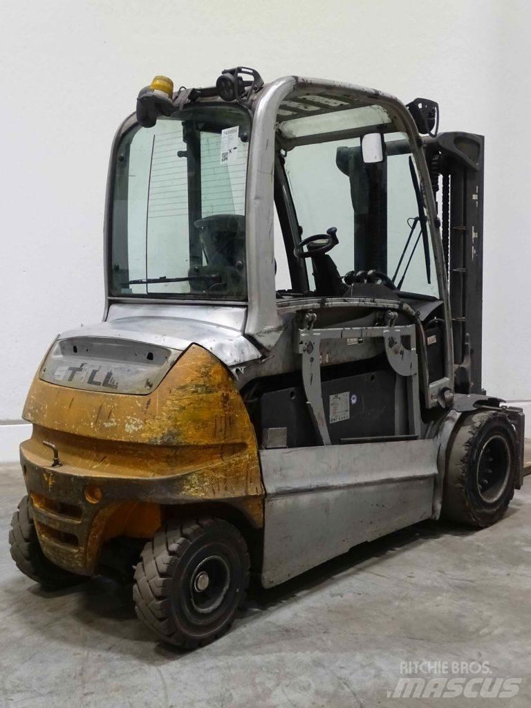 Still RX60-50 バッテリーフォークリフト