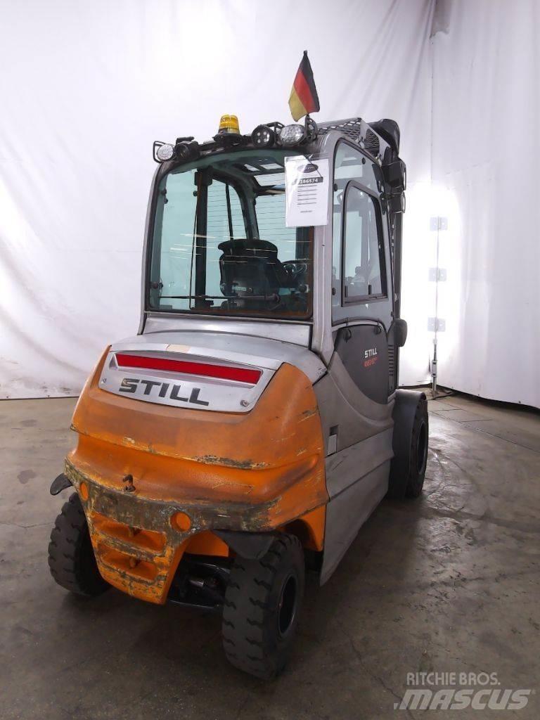 Still RX60-50/600 バッテリーフォークリフト